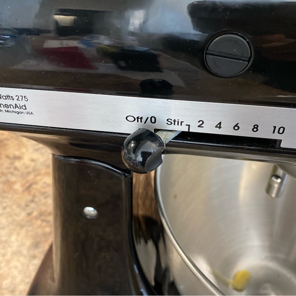 KitchenAid Classic Tilt Head Mixer - Picture 4 of 8